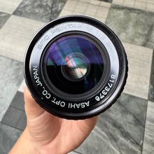 Load image into Gallery viewer, SMC Pentax-M 28mm f/2 Lens