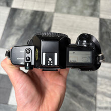 Load image into Gallery viewer, Canon EOS 650 Body