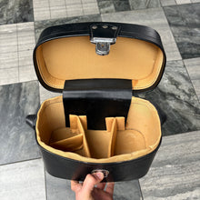 Load image into Gallery viewer, Vintage Camera Bag