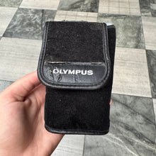 Load image into Gallery viewer, Olympus Camedia C-300 Zoom