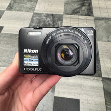 Load image into Gallery viewer, Nikon Coolpix S7000