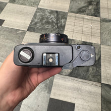 Load image into Gallery viewer, Chinon 35 EE