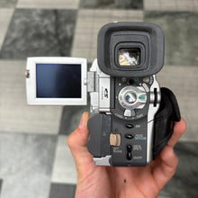 Load image into Gallery viewer, Canon MVX1i E