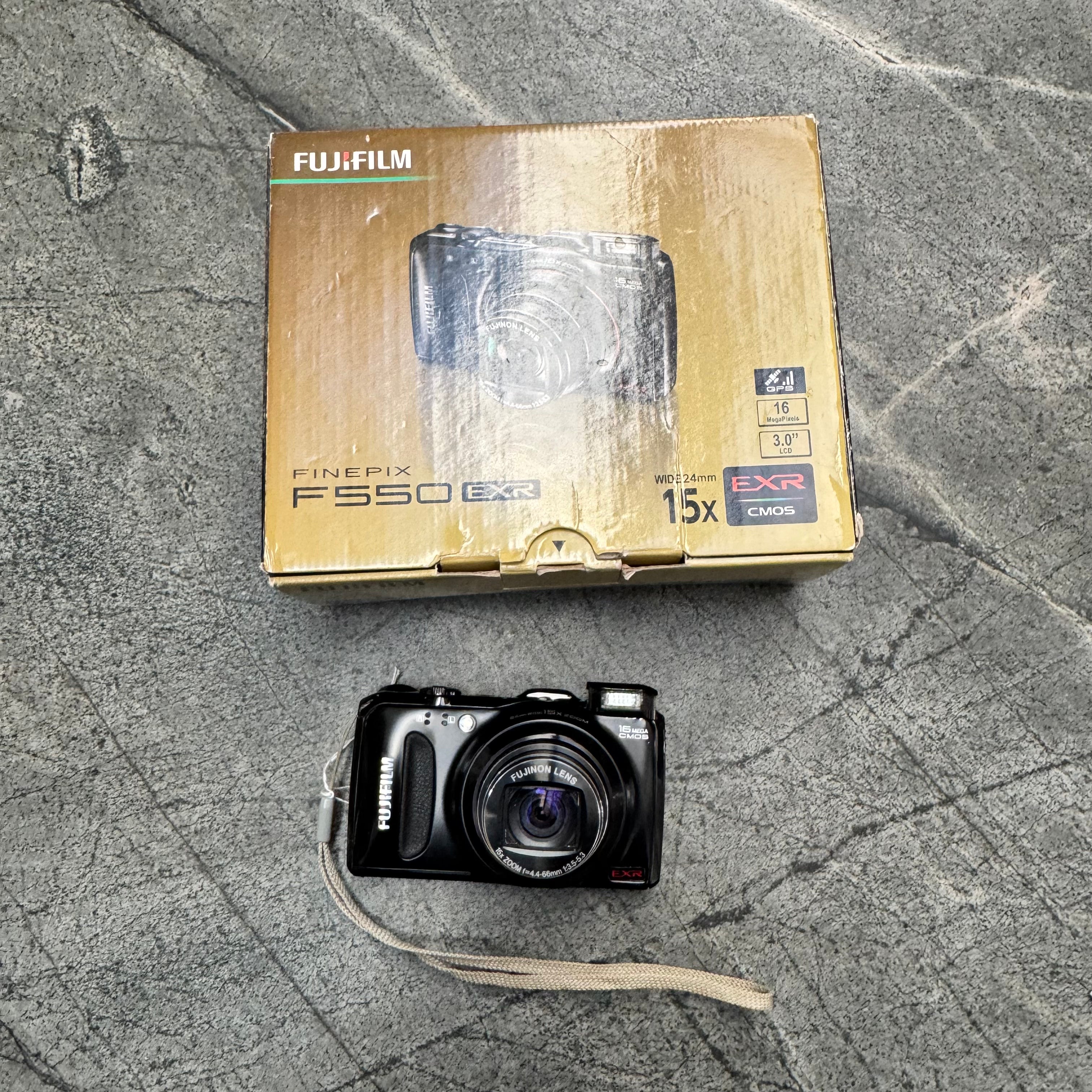 Fujifilm Finepix F550 EXR – Junktion NZ