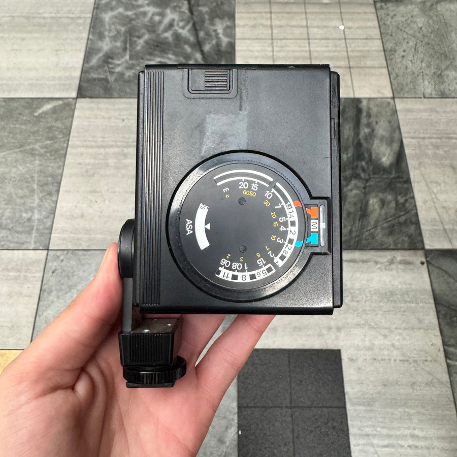 Nikon Speedlight SB-10 Flash