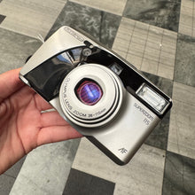 Load image into Gallery viewer, Olympus Superzoom 115