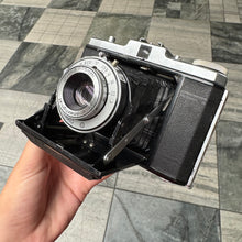 Load image into Gallery viewer, Zeiss Ikon Nettar 517/16