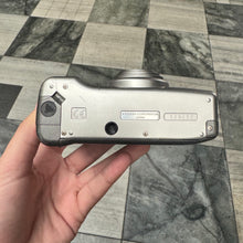 Load image into Gallery viewer, Yashica EZ Zoom 105