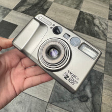 Load image into Gallery viewer, Yashica EZ Zoom 105