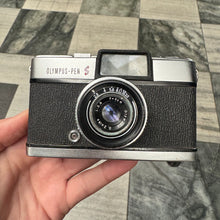 Load image into Gallery viewer, Olympus Pen S
