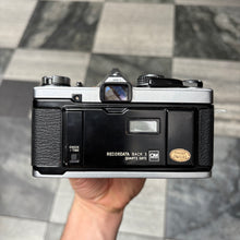 Load image into Gallery viewer, Olympus OM-2