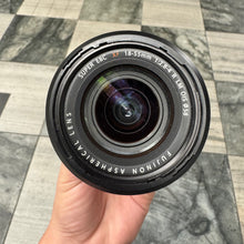 Load image into Gallery viewer, Fujinon XF 18-55mm f/2.8-4 R LM OIS Lens
