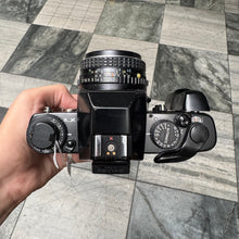 Load image into Gallery viewer, Pentax LX