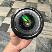 Load image into Gallery viewer, Minolta MD 28mm f/2.8 Lens