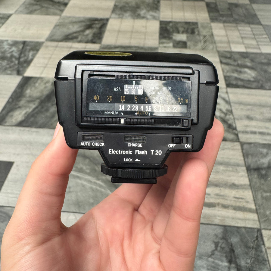 Olympus T20 Electronic Flash