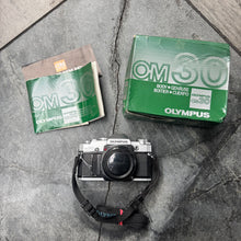 Load image into Gallery viewer, Olympus OM-30 Body