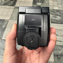Load image into Gallery viewer, Olympus T20 Electronic Flash