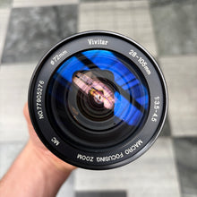Load image into Gallery viewer, Vivitar Macro Focusing Zoom 28-105mm f/3.5-4.5 Lens