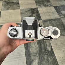 Load image into Gallery viewer, Nikon FM Body