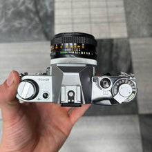 Load image into Gallery viewer, Canon AE-1