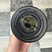 Load image into Gallery viewer, Nikon AF-S DX Zoom-Nikkor 55-200mm f/4-5.6G ED Lens