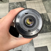 Load image into Gallery viewer, Nikon AF-S DX Zoom-Nikkor 55-200mm f/4-5.6G ED Lens