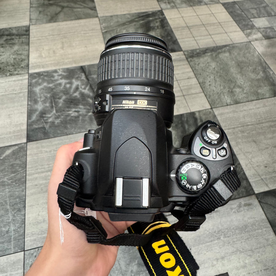 Nikon D40X