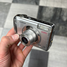 Load image into Gallery viewer, Fujifilm FinePix A610