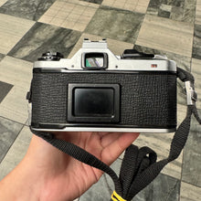 Load image into Gallery viewer, Pentax ME Super