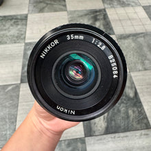 Load image into Gallery viewer, Nikon Nikkor 35mm f/2.8 Lens