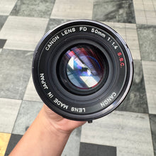 Load image into Gallery viewer, Canon FD 50mm f/1.4 S.S.C Lens