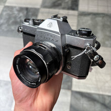 Load image into Gallery viewer, Asahi Pentax Spotmatic SPII