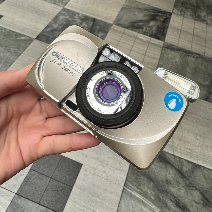 Olympus mju Zoom 140