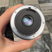 Load image into Gallery viewer, SMC Pentax-M Zoom 24mm-35mm f/3.5 Lens