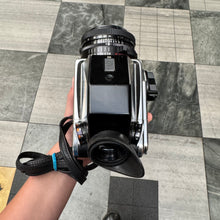Load image into Gallery viewer, Hasselblad 2000FC