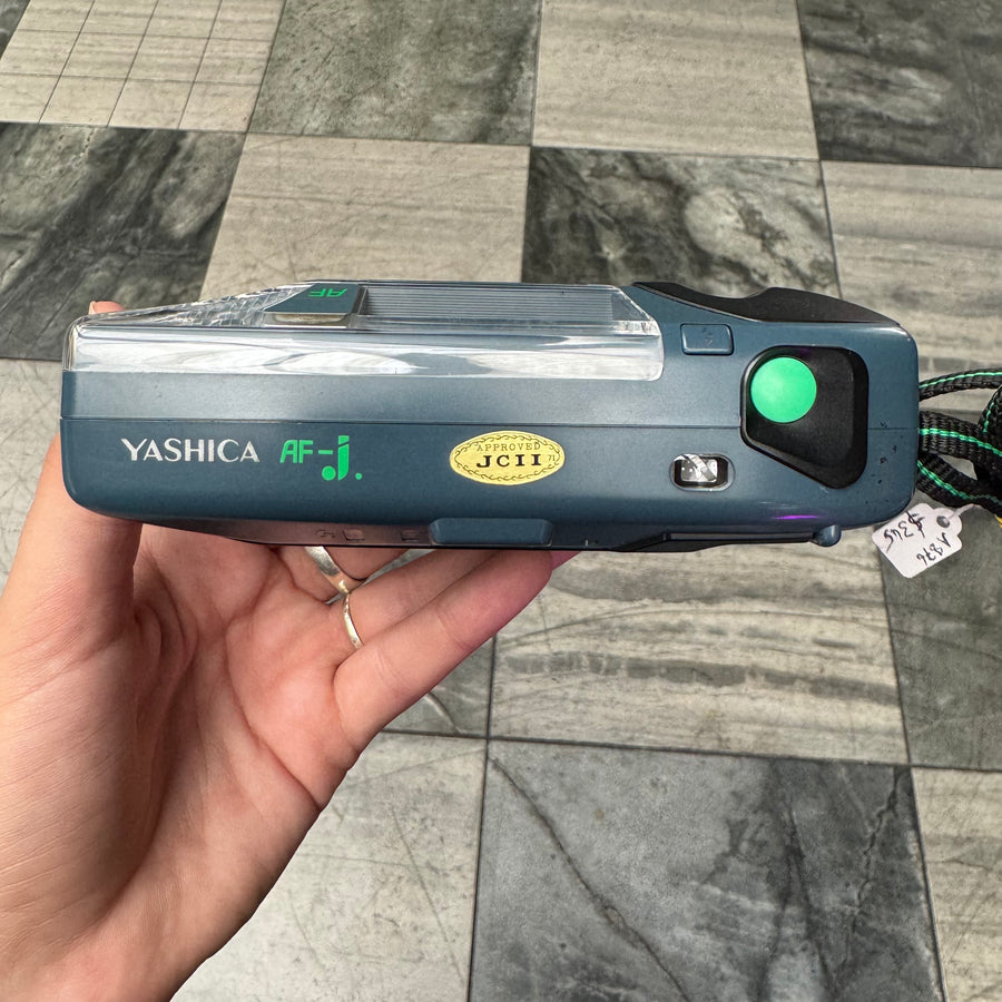 Yashica AF-J