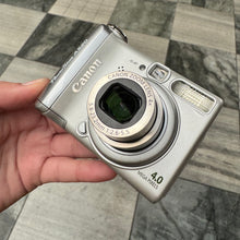 Load image into Gallery viewer, Canon PowerShot A520
