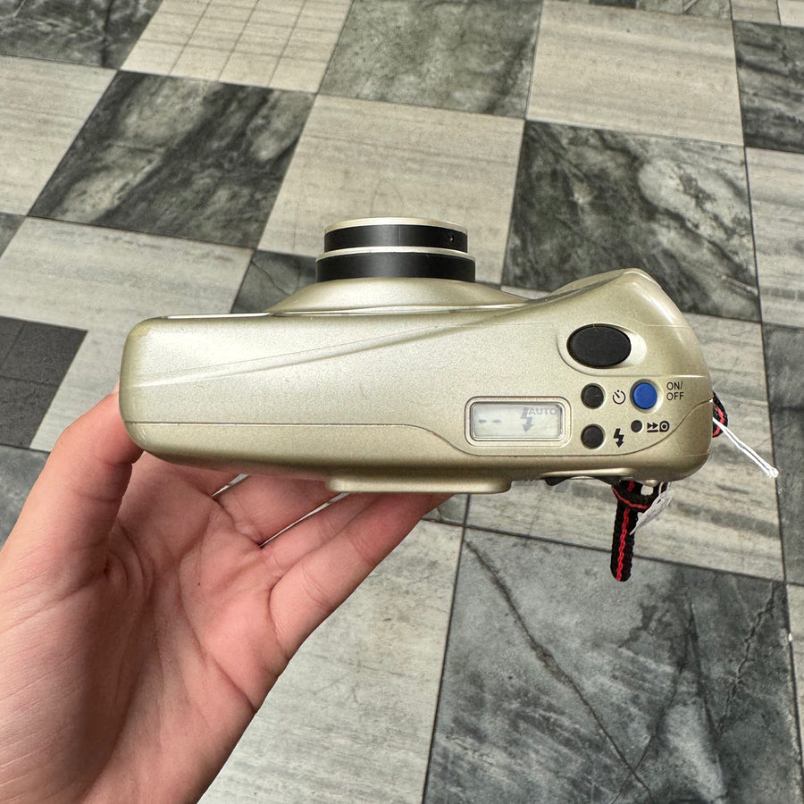 Yashica Elite 70 Zoom