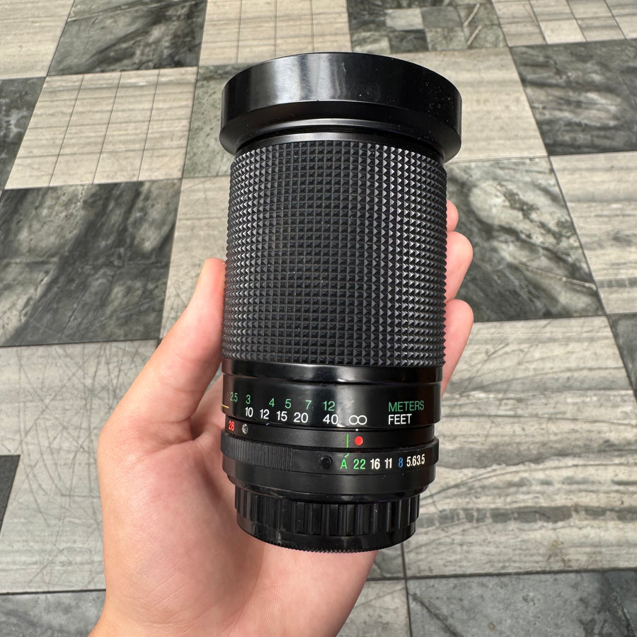 Vivitar Macro Focusing Zoom 28-210mm f/3.5-5.6 Lens