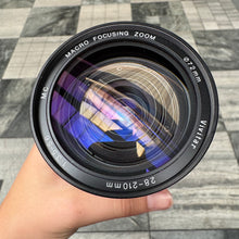 Load image into Gallery viewer, Vivitar Macro Focusing Zoom 28-210mm f/3.5-5.6 Lens