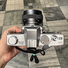 Load image into Gallery viewer, Minolta SRT 101