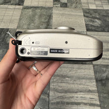Load image into Gallery viewer, Minolta 75W Riva Zoom