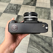 Load image into Gallery viewer, Nikon N2000