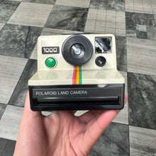 Load image into Gallery viewer, Polaroid Land Camera 1000