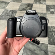 Load image into Gallery viewer, Canon EOS 3000 Body