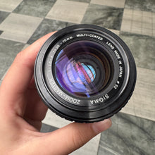Load image into Gallery viewer, Sigma Zoom-Master 35-70mm f/2.8-4 Multi-Coated Lens