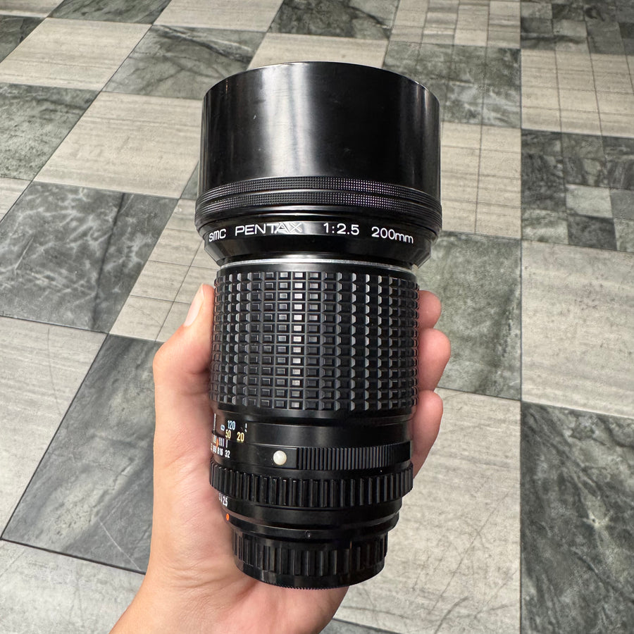 SMC Pentax 200mm f/2.5 Lens