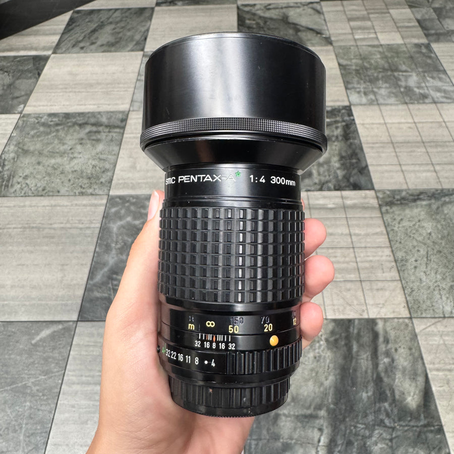SMC Pentax-A★ 300mm f/4 Lens