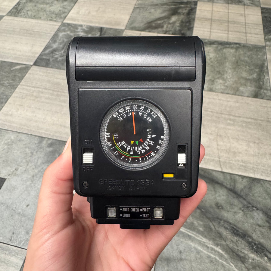 Canon Speedlite 199A Flash