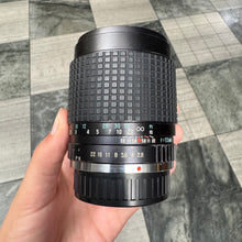 Load image into Gallery viewer, Hoya HMC Tele-Auto Close Focus 135mm f/2.8 Lens
